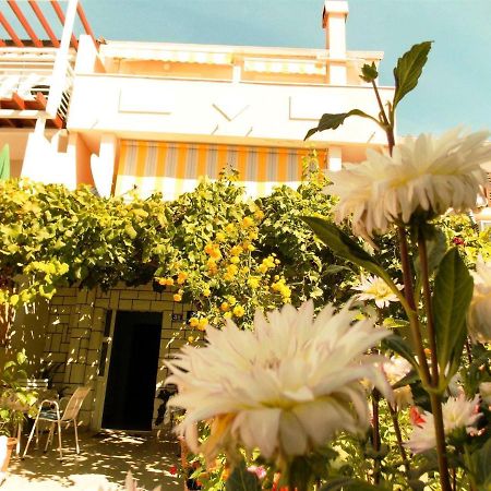Guesthouse Jenny (Adults Only) Novalja Exterior photo
