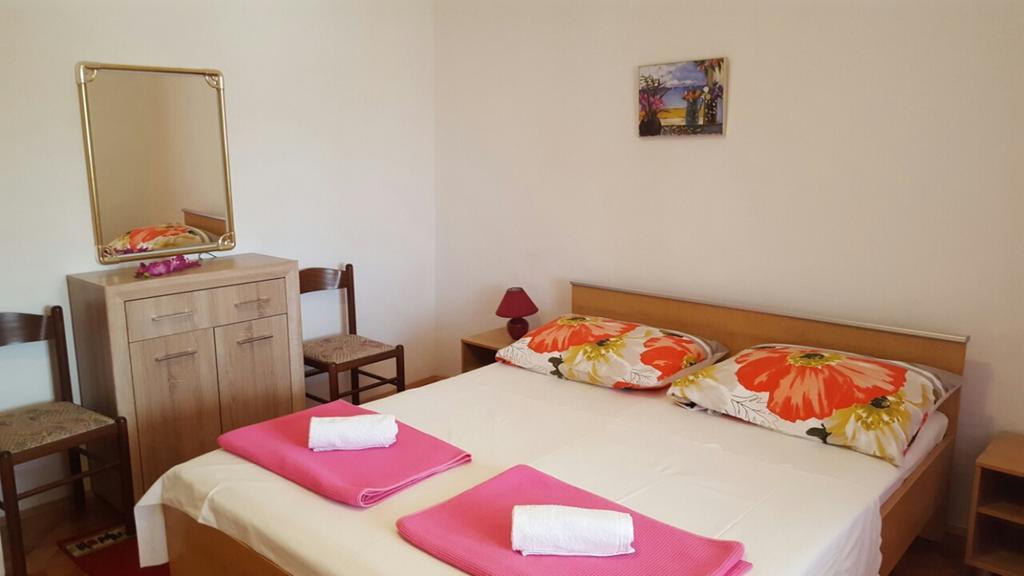 Guesthouse Jenny (Adults Only) Novalja Exterior photo